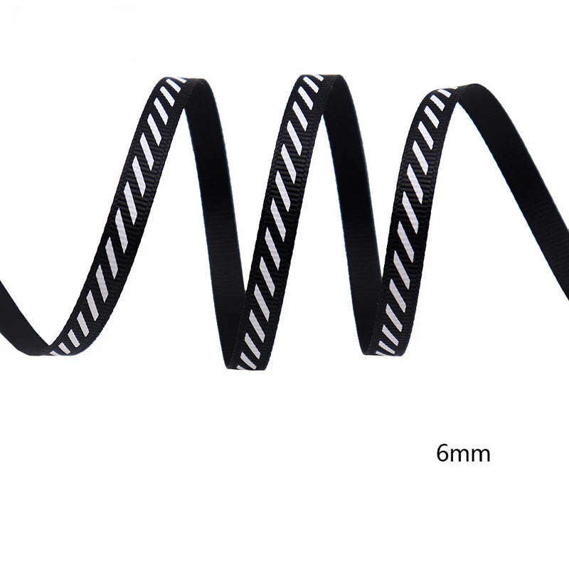 Diagonal Striped Ribbon